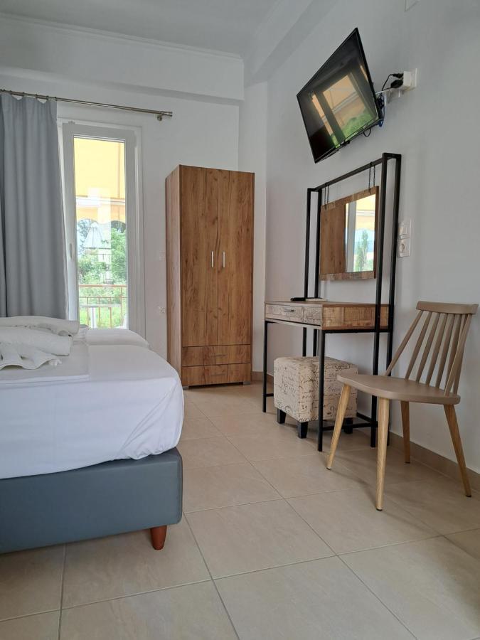 Hotel Athineon à Nydri  Extérieur photo