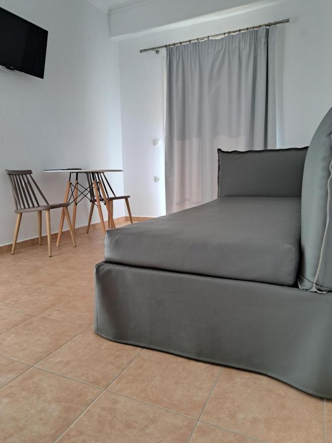 Hotel Athineon à Nydri  Extérieur photo