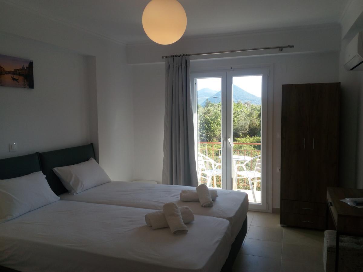 Hotel Athineon à Nydri  Extérieur photo
